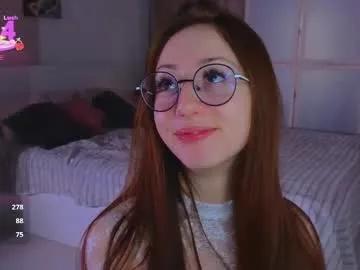 Group avrillemell on Chaturbate