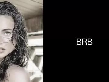 belaford — Remove bra [1077 tokens remaining]