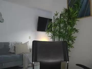 Freechat canelasungirl on Chaturbate