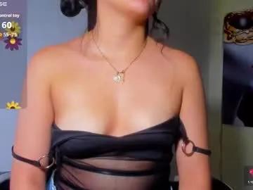 Freechat catalehia_milk on Chaturbate