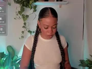 Away cherrybr_ on Chaturbate