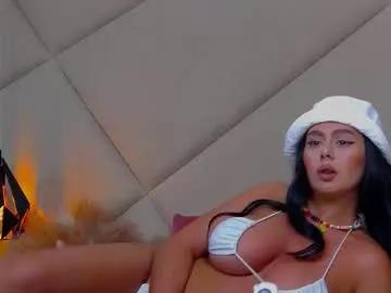 Freechat chloevee on Chaturbate