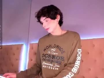 Freechat colestorm on Chaturbate