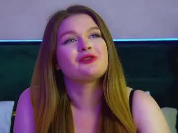 Freechat crystallyons on Chaturbate