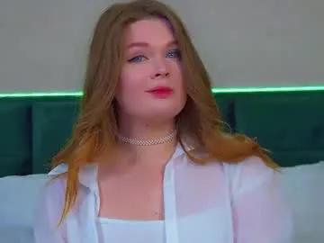 Freechat crystallyons on Chaturbate