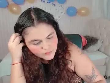 Freechat daeneryslove_doll on Chaturbate