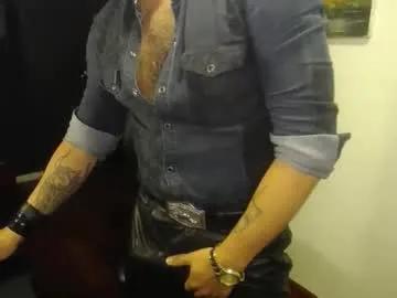 Freechat danbury44 on Chaturbate