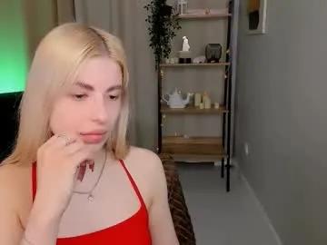 Freechat desperate_ramona on Chaturbate