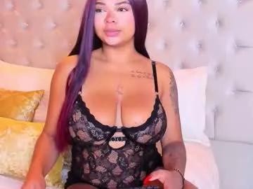 Freechat eloisa_cleavage_ on Chaturbate
