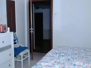 Freechat evolett on Chaturbate