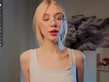 Freechat feliceallston on Chaturbate