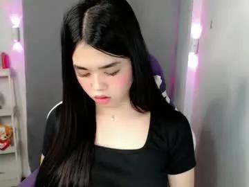 Freechat femylove on Chaturbate