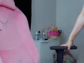 Freechat haters_ on Chaturbate