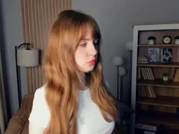 Freechat icyhoneybite on Chaturbate