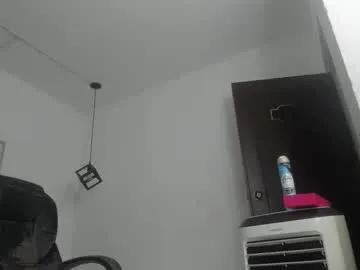 Freechat karol_c31 on Chaturbate