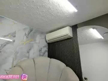Freechat katemoss70 on Chaturbate