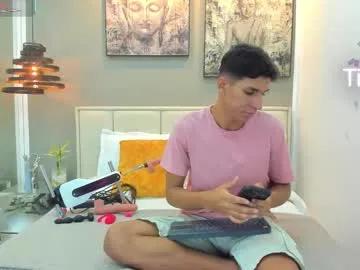 kieran_derek — Make me moan! [25 tokens left] #fuckmachine #lovense #bigcock #cum #18