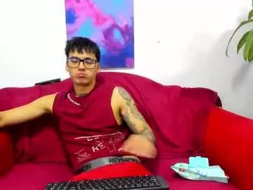 Freechat kiindred_ on Chaturbate