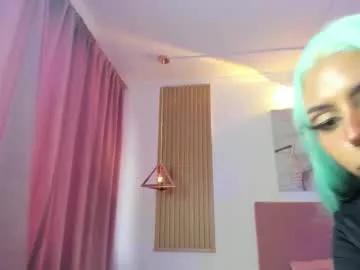 Freechat korarousee on Chaturbate