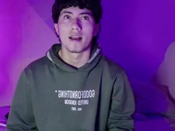 Freechat laura_and_kevin on Chaturbate