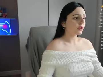 lia_lil — GOAL: Topless 10 minutes [389 tokens remaining] fav patterns 45,66,111,200,1000 #puffynipples #bigboobs #new #teen #bigass