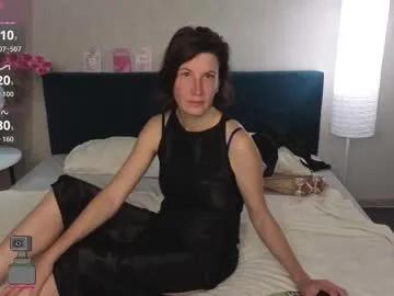 Freechat lia_reyn on Chaturbate