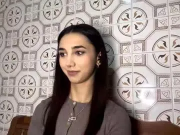 lilihalvorsen on Chaturbate