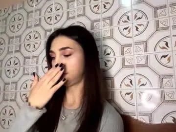 lilihalvorsen on Chaturbate