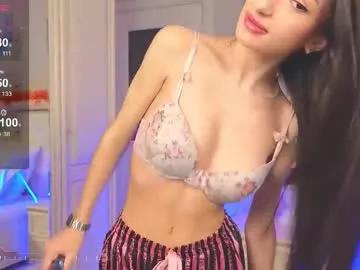 Chaturbate lina_robbins is Freechat lina_robbins — Hello! Stay for giggle Lina is here #skinny #smalltits #tease #fit #young -- Current Goal: sexy and hot dance at 555 tokens