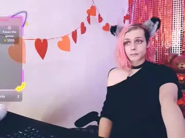 littlepinkcat on Chaturbate