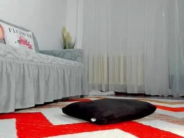 Freechat loralory_ on Chaturbate