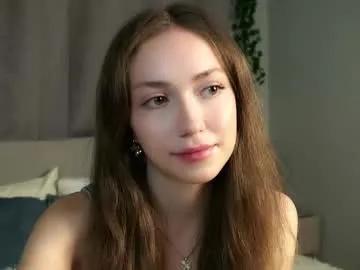 Freechat loriamarzinske on Chaturbate