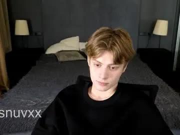 Freechat louie_evans on Chaturbate