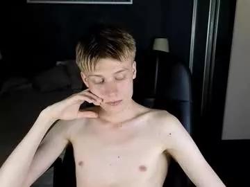 Freechat louie_evans on Chaturbate