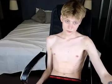 Freechat louie_evans on Chaturbate