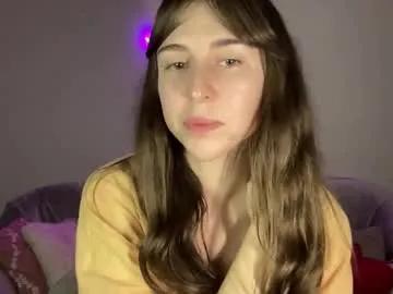 Freechat maroonaaa on Chaturbate