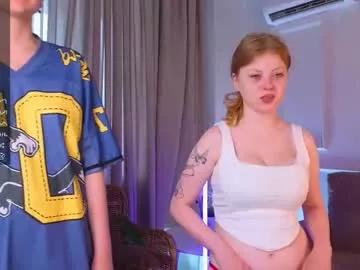 Freechat maydacroswell on Chaturbate