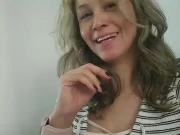 Freechat miasiren on Chaturbate