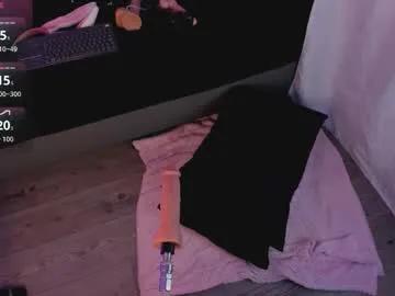 Freechat michelle_cutee_ on Chaturbate