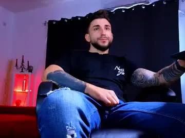 Freechat mightyaaron on Chaturbate