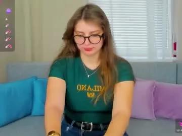 Group milaloove on Chaturbate