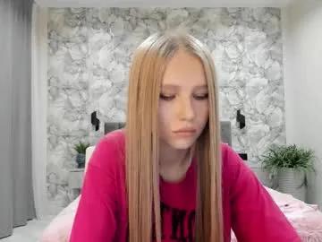 Freechat molly_555 on Chaturbate