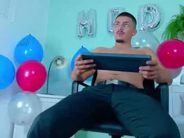 Freechat mrfox__ on Chaturbate