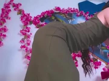 Freechat mysweetsofie1 on Chaturbate