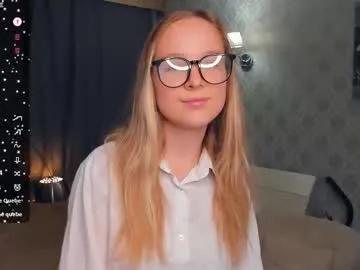 Freechat nicolavanderbie on Chaturbate