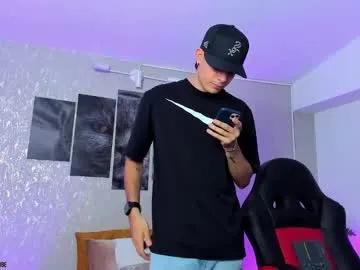 Freechat nils_saint on Chaturbate