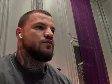 Freechat oliversport on Chaturbate