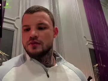 Freechat oliversport on Chaturbate