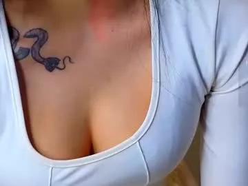 Freechat onemoreecall on Chaturbate