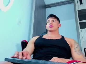 Freechat oskar_ford21 on Chaturbate